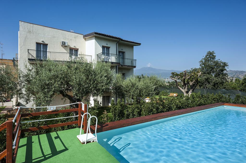 Villa Collina Giardini Naxos Eksteriør bilde