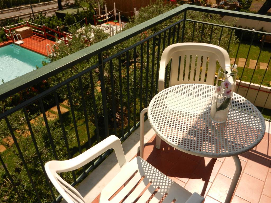 Villa Collina Giardini Naxos Eksteriør bilde