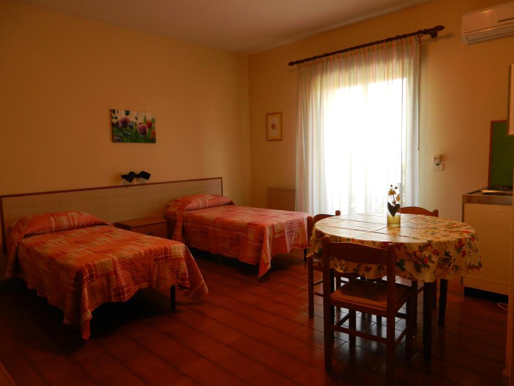 Villa Collina Giardini Naxos Rom bilde