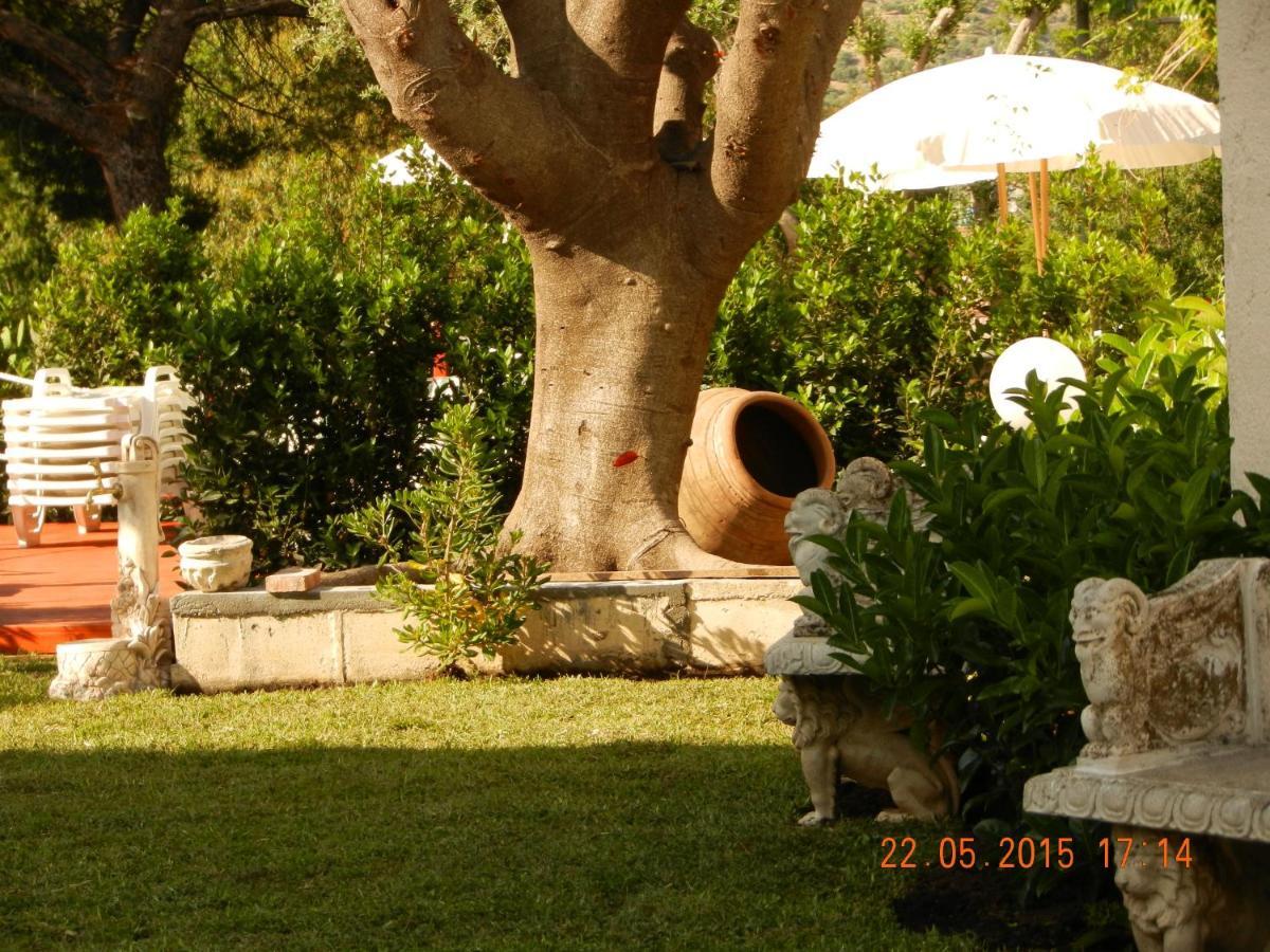 Villa Collina Giardini Naxos Eksteriør bilde